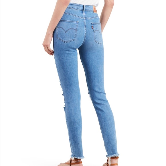 NWT! LEVI STRAUSS 721 High Rise Ripped Raw Hem Skinny Jeans - Size 27 - Picture 2 of 16